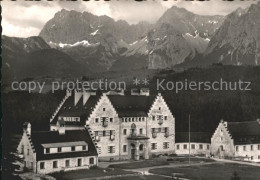 71919189 Schloss Kranzbach Mit Karwendel Schloss Kranzbach - Autres & Non Classés