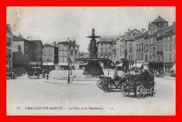 4 CPA (51) CHÂLONS-sur-MARNE. Place De La République / Intérieure De La Gare/ Les Arts Et Métiers / La Cathédrale. *9101 - Châlons-sur-Marne