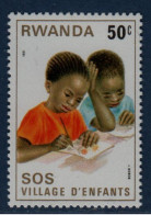 Rwanda, **, Yv 986, Mi 1105, SG 1034, Alphabétisation, écriture Et Lecture, SOS Village D'Enfants, - Andere & Zonder Classificatie