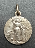 WW1 Pendentif Médaille Religieuse De Poilu 14/18 "Jeanne D'Arc" Graveur: Karo - Religious Medal WWI - Godsdienst & Esoterisme