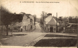 LA ROCHE GUYON RUE DU PONT ET PLACE DE LA FONTAINE - La Roche Guyon