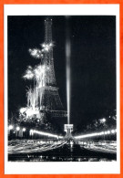 Paris La Nuit Photomontage Arc Et Tour Eiffel  Carte Vierge TBE - Paris Bei Nacht