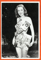 Cinéma MARILYN MONROE Robe Revues Carte Vierge TBE - Acteurs