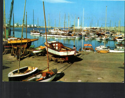 SETE - Vue Sur Le Port, Le Yacht Club - Sete (Cette)