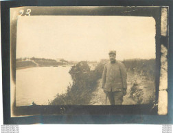 PLASSENDALE  DANS LE BOYAU QUI MENE EN 1ere LIGNE LE CANAL WW1  PHOTO ORIGINALE - Guerre, Militaire