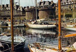 35 - Saint Malo - La Grande Porte Et Les Bassins - Saint Malo