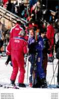 PATRICK POIVRE D'ARVOR LES FEMMES EN OR A COURCHEVEL 2001 PHOTO DE PRESSE  AGENCE  ANGELI 27 X 18 CM - Célébrités