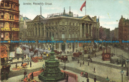 R631135 London. Piccadilly Circus. Postcard - Autres & Non Classés