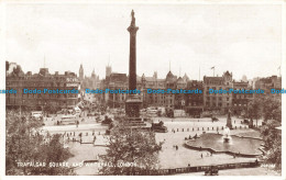 R631245 London. Trafalgar Square And Whitehall. Valentine. Photo Brown - Sonstige & Ohne Zuordnung