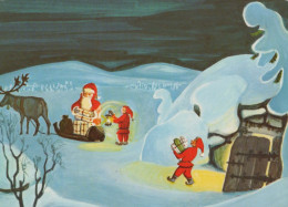 PAPÁ NOEL Feliz Año Navidad CIERVOS Vintage Tarjeta Postal CPSM #PBB148.A - Santa Claus