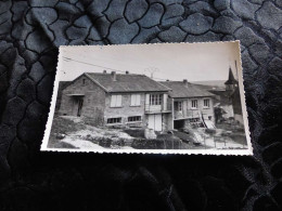 C-315 , Carte-photo, Messein, Vue De La Maison Et Du Village - Autres & Non Classés