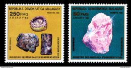 Madagaskar 1989  "Ornamental Mineral Industry", Petrified Wood, Minerals, Prehistoric Plants, Tree - Prehistorics