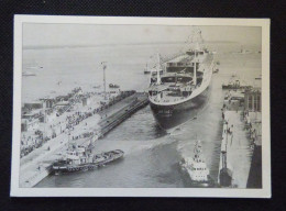 44 - SAINT-NAZAIRE  - REMORQUEURS ASSISTANT LE PAQUEBOT FRANCE DANS LA FORME JOUBERT LE 11 MAI 1960 REPRODUCTION - Saint Nazaire