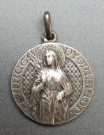 Pendentif Médaille Religieuse Argent 800 Début XXe "Sainte Denise" Graveur: Louis Tricard - Religious Medal - Religion & Esotérisme