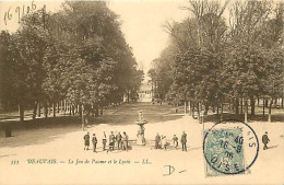 60 - Beauvais - Le Jeu De Paume Et Le Lycée - Animée - Oblitération Ronde De 1906 - CPA - Voir Scans Recto-Verso - Beauvais