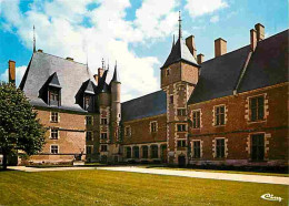 45 - Gien - Le Château - La Cour Intérieure - Carte Neuve - CPM - Voir Scans Recto-Verso - Gien
