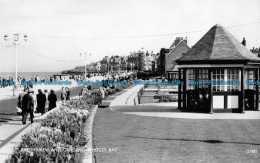 R154289 Promenade And Gardens. Whitley Bay. Salmon. RP - Monde