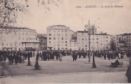 AJACCIO                       La Place Du Diamant     La Foule - Ajaccio