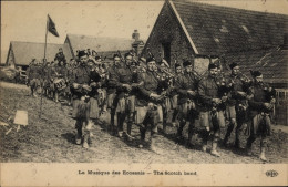 CPA Schottisches Soldatenregiment In Uniform, Militärkapelle, Dudelsäcke - Other & Unclassified