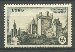 FRANCE 1957 N° 1099 ** Neuf MNH  Superbe Château D'Uzès - Ungebraucht