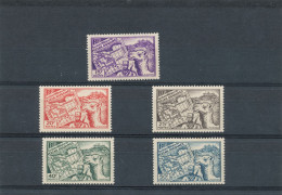 N° 38/39/40/41/42 NEUF X - Unused Stamps