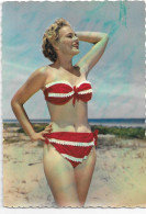 Pin-Ups Blonde En Maillot Rouge Et Blanc - Pin-Ups