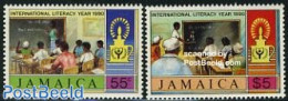 Jamaica 1990 Education 2v, Mint NH - Jamaique (1962-...)
