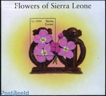 Sierra Leone 2002 Flowers S/s, Mint NH, Nature - Flowers & Plants - Other & Unclassified