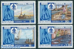 Maldives 1981 Fishermans Day 4v, Mint NH, Health - Nature - Transport - Food & Drink - Fish - Fishing - Ships And Boats - Alimentation