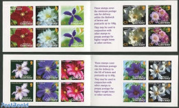 Guernsey 2004 Flowers 2 Booklets S-a, Mint NH, Nature - Flowers & Plants - Stamp Booklets - Ohne Zuordnung