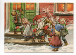 MODERN Christmas Postcard - LARS CARLSSON - SWEDEN - GNOME / ZWERG / LUTIN - CHILDREN - Used  1995 - Andere & Zonder Classificatie