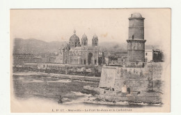 13 . Marseille . Le Fort Saint Jean Et La Cathédrale  - Monuments