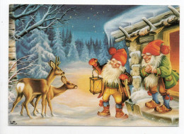 MODERN Christmas Postcard - LARS CARLSSON - SWEDEN - GNOMES / ZWERGE / LUTINS - Used 2005 - Autres & Non Classés