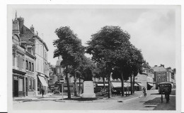 80 - ABBEVILLE - PLACE DU PILORI - Abbeville