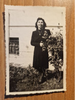 19574.  Fotografia D'epoca Donna Femme  Aa '40 Italia - 8,5x6 - Personnes Anonymes