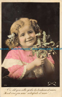 R161229 Old Postcard. Little Girl - Monde