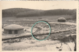 MIL3321  --   TSCHECH. BUNKER IM SUDETENLAND,, TETSCHEN --   IMPORTANT VISIT  --  ORIGINAL  PHOTO 14,5 Cm X 9,5 Cm - 1939-45