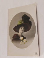 P3 Cp Fantaisie/Femme, Fleurs, Chapeau. 2341/5 - Frauen