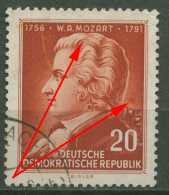 DDR 1956 Wolfgang Amadeus Mozart Mit Plattenfehler 511 F 40 Gestempelt, Mängel - Variétés Et Curiosités