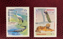 BANGLADESH 1984 2v Neuf ** Mi 214 / 215 YT 211 / 212 Pájaro Bird Pássaro Vogel Ucello Oiseau - Pfauen