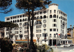 06-CANNES-N°T2746-B/0073 - Cannes