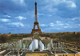 75-PARIS LA TOUR EIFFEL-N°T2765-B/0355 - Tour Eiffel