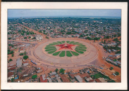 °°° 31193 - BENIN - COTONOU - LA PLACE DE L'ETOILE ROUGE - 1996 With Stamps °°° - Benin