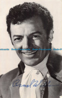 R162881 Cornel Wilde Star Of The 20th Century Fox. Film Star Autograph Portrait - Monde