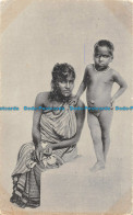 R162904 Tamil Woman With Child. Plate - Monde