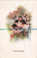 R162913 Love Blossoms. Woman With Man. 1925 - World