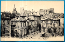 CPA 84 AVIGNON - Place Crillon - L'Ancien Théâtre ° E. Lacour N° 1488 - Avignon
