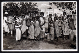 DJIBOUTI - Femmes Somalies à La Fontaine RPPC - Dschibuti
