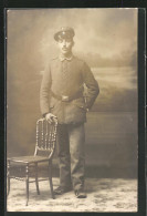 Foto-AK Uniformfoto, Soldat In Feldgrau  - Oorlog 1914-18