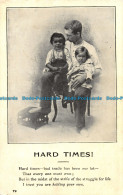 R162566 Hard Times. Man With Kids - Monde